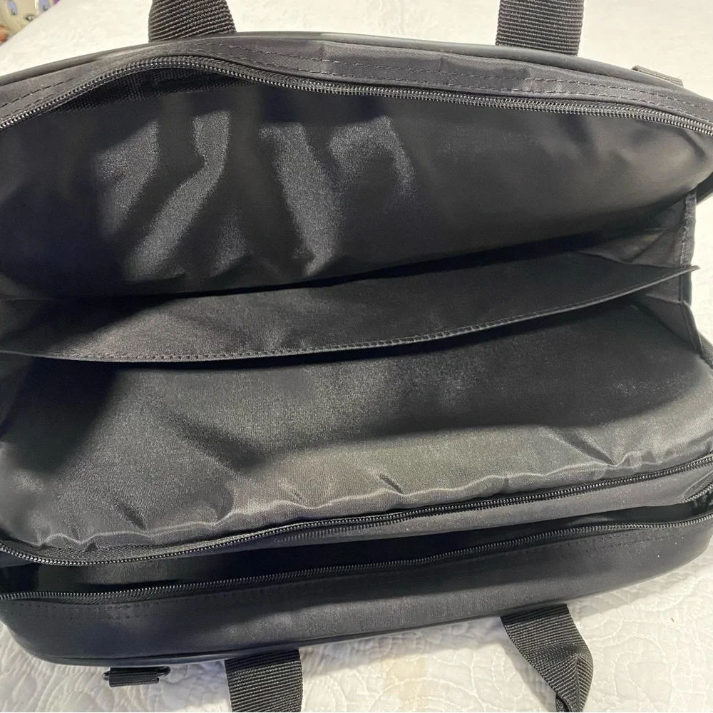 Targus Laptop Bag